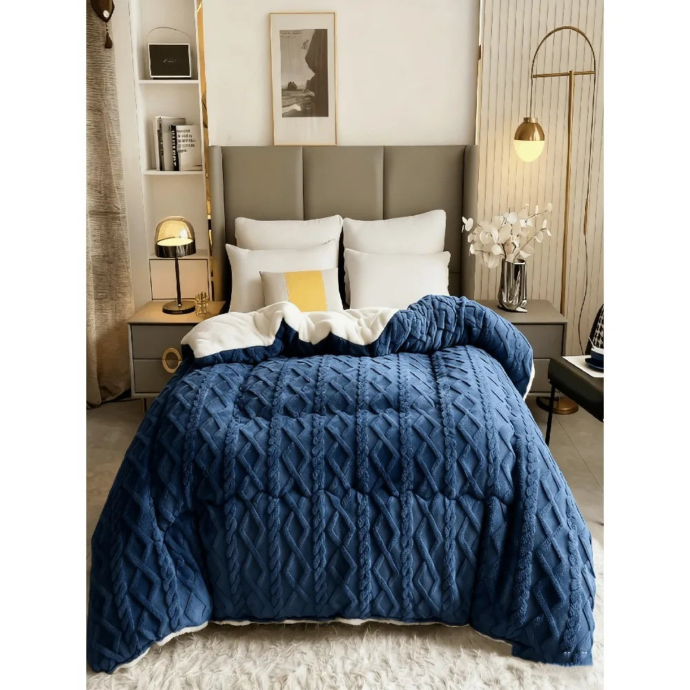 Luxurious Taffeta Plush Blanket All Seasons Soft Cozy Gift